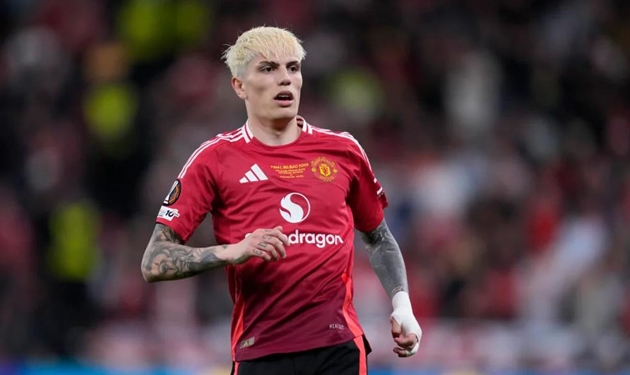 Sai lầm chí mạng của Man United: Giữ Garnacho, mất cả chì lẫn chài
