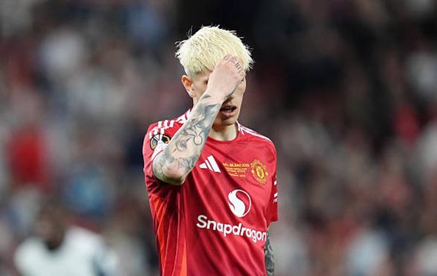 Sai lầm chí mạng của Man United: Giữ Garnacho, mất cả chì lẫn chài