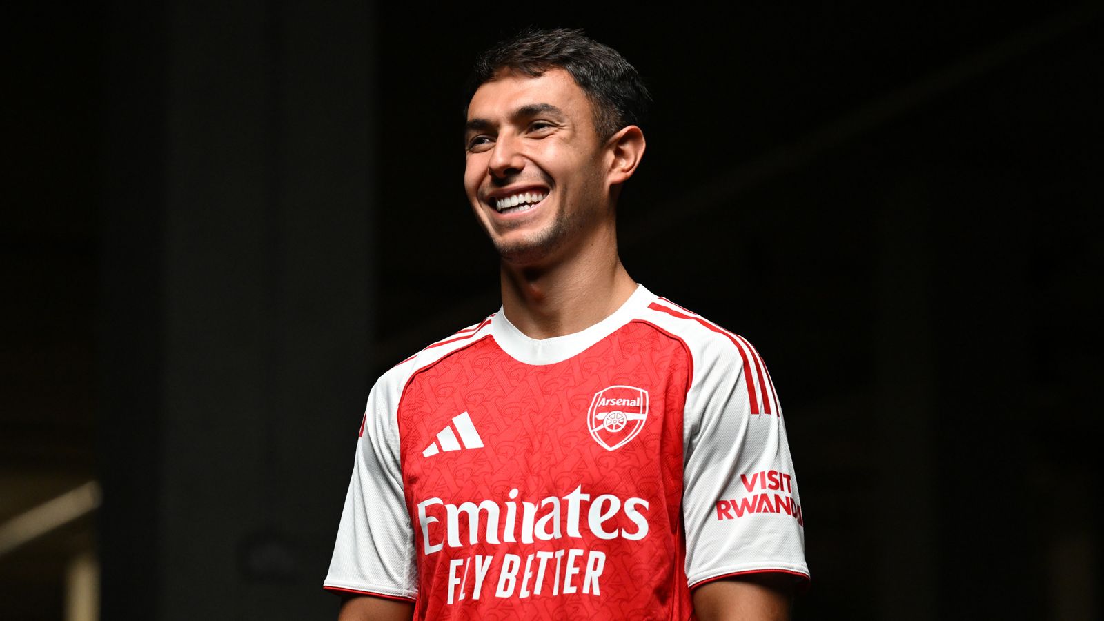 Arsenal 2025/26: Tân binh Gyokeres và tham vọng chinh phục Ngoại hạng Anh